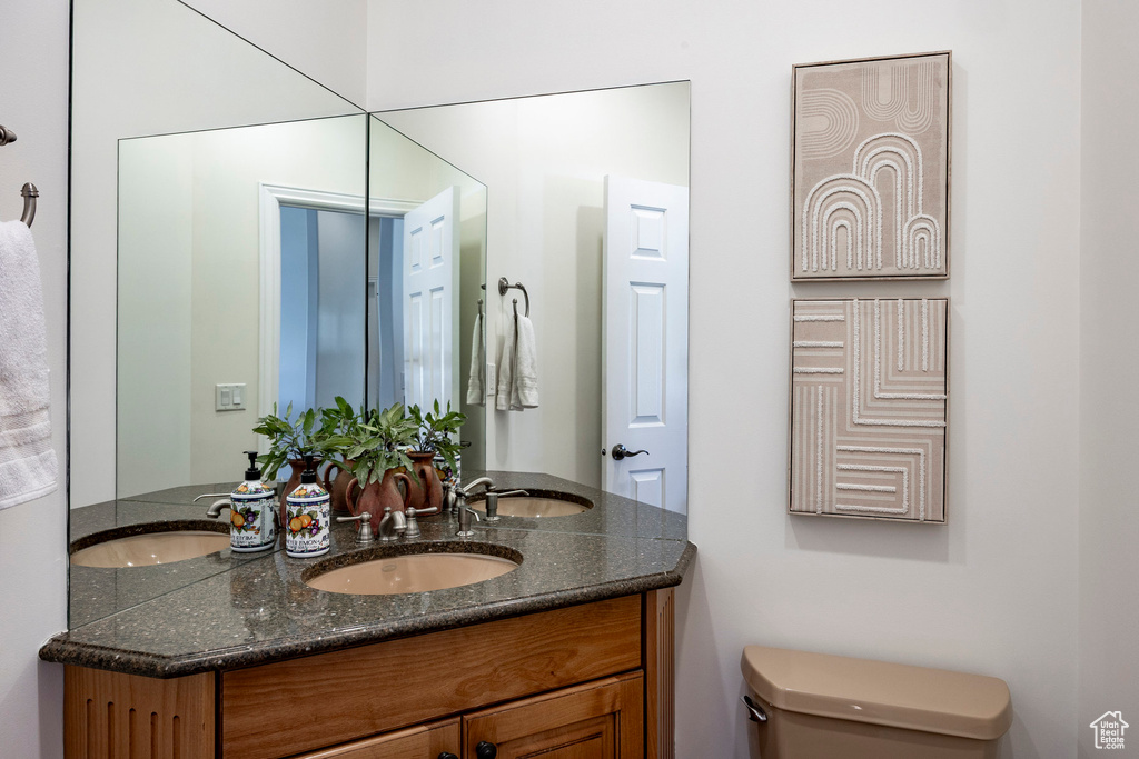 Photo 15 for MLS #2115460 at 480 E Foxstone Cv