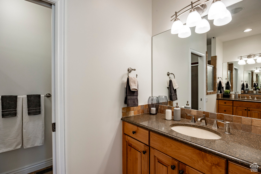 Photo 18 for MLS #2115460 at 480 E Foxstone Cv