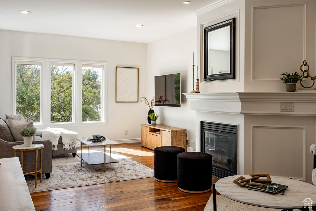 Photo 2 for MLS #2115460 at 480 E Foxstone Cv