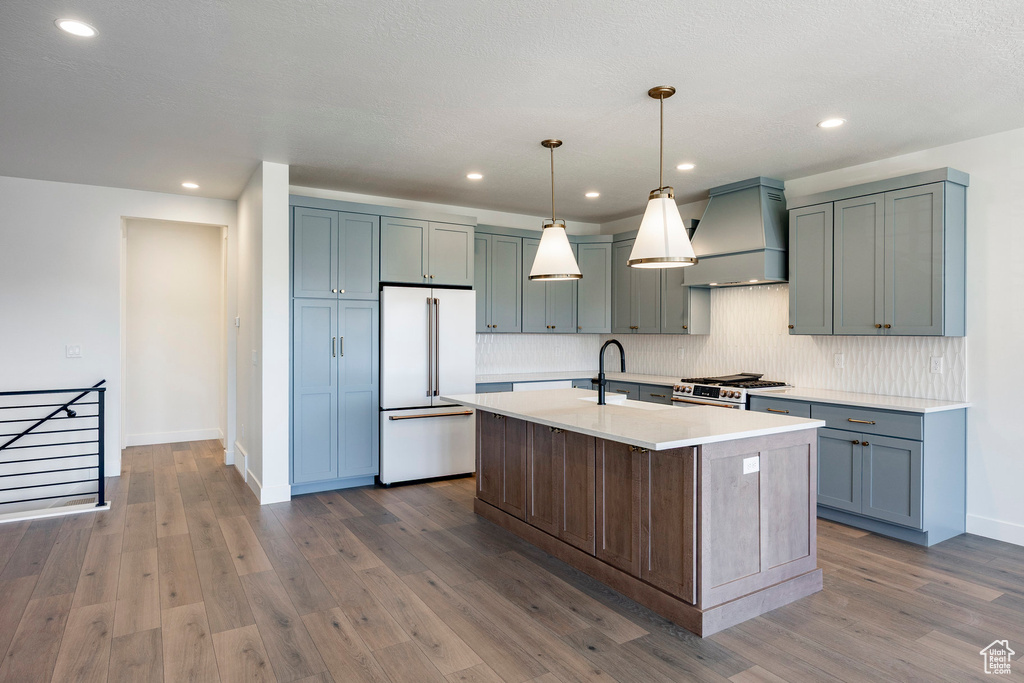 Photo 13 for MLS #2115469 at 6028 N Fairview Rd #223