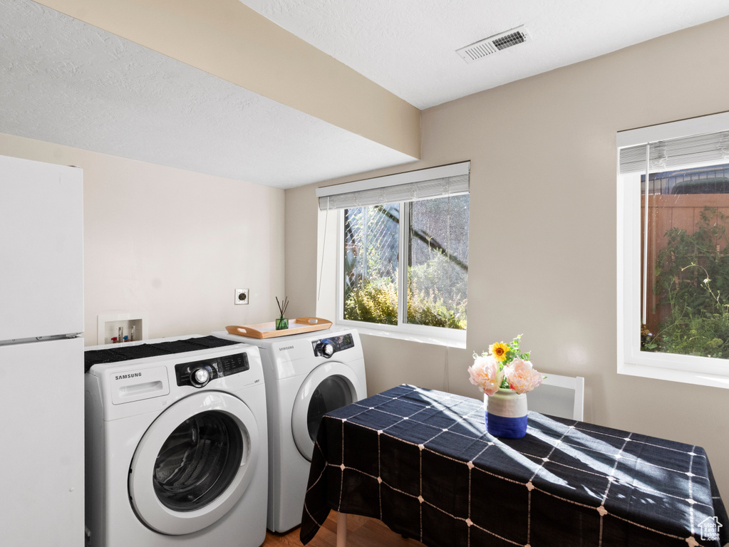 6266 S MEADOWCREST RD Holladay, UT 84121