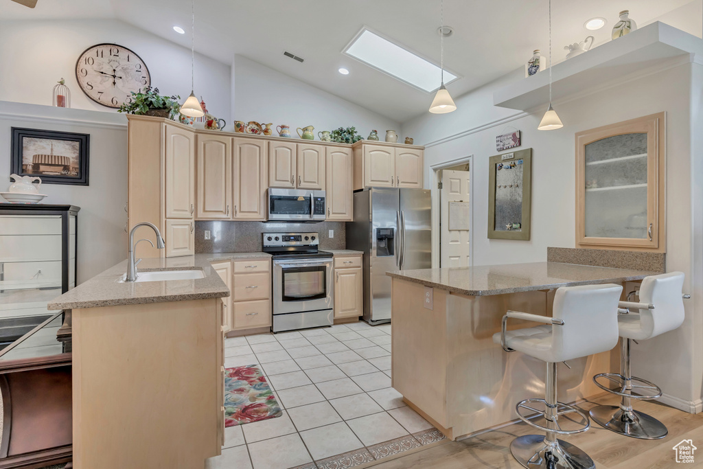 Photo 7 for MLS #2115488 at 1704 N 865 West