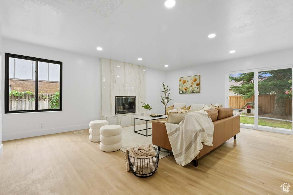 1922 E SOUTHBRIDGE WAY Sandy, UT 84093