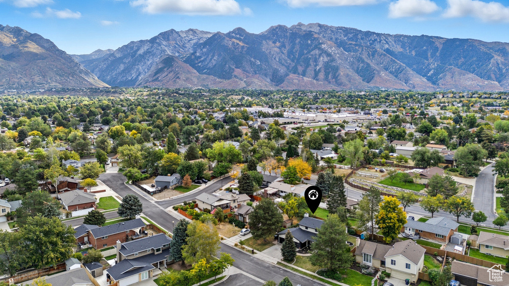 1922 E SOUTHBRIDGE WAY Sandy, UT 84093