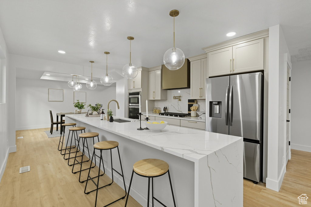 1922 E SOUTHBRIDGE WAY Sandy, UT 84093