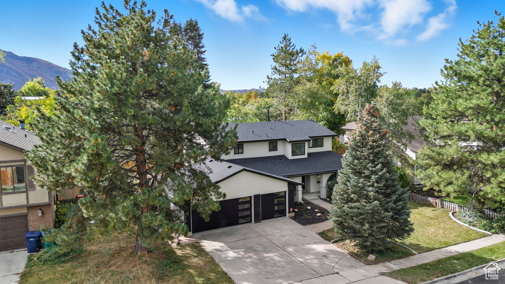 1922 E SOUTHBRIDGE WAY Sandy, UT 84093