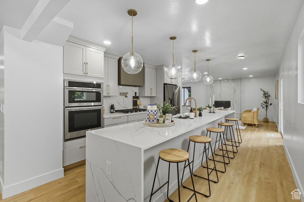 1922 E SOUTHBRIDGE WAY Sandy, UT 84093