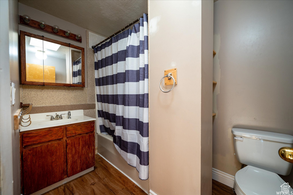 Photo 14 for MLS #2115497 at 4180 Liberty Ave