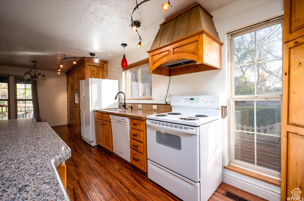 Photo 7 for MLS #2115497 at 4180 Liberty Ave