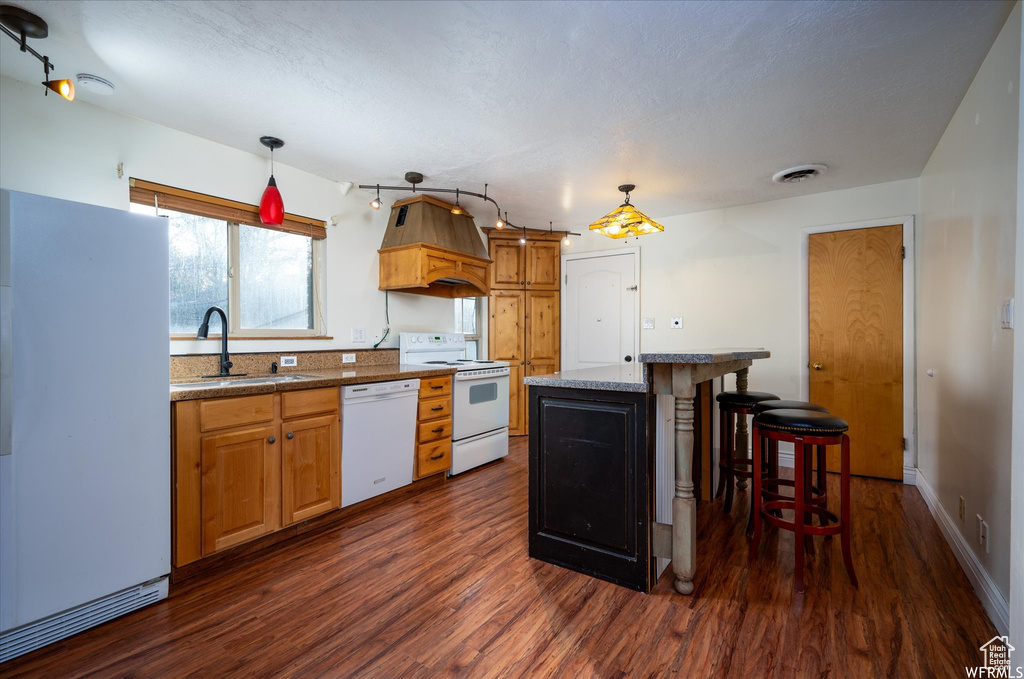 Photo 8 for MLS #2115497 at 4180 Liberty Ave