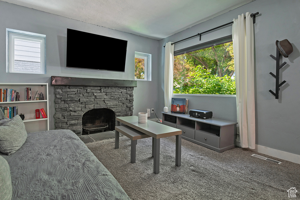 Photo 5 for MLS #2115516 at 144 E Williams Ave