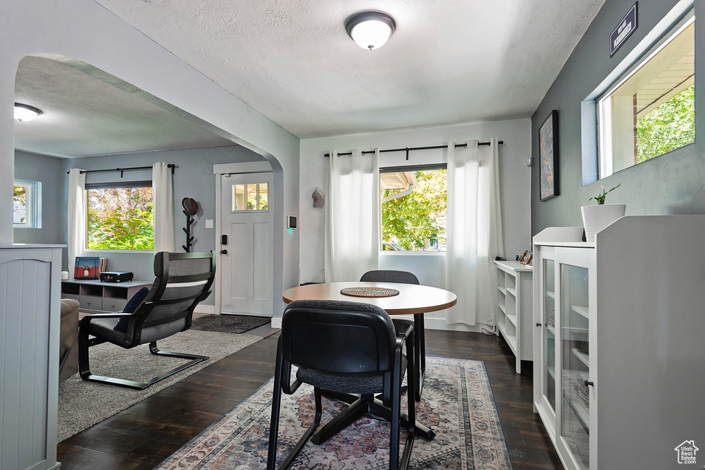 Photo 10 for MLS #2115516 at 144 E Williams Ave
