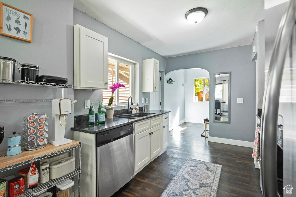 Photo 14 for MLS #2115516 at 144 E Williams Ave