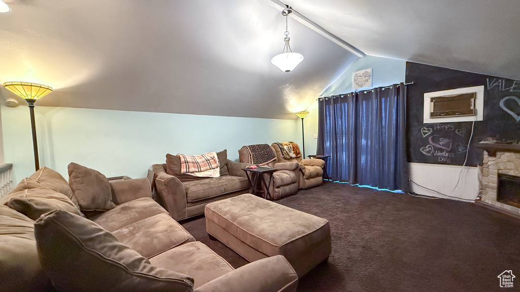Photo 18 for MLS #2115520 at 185 W Main St