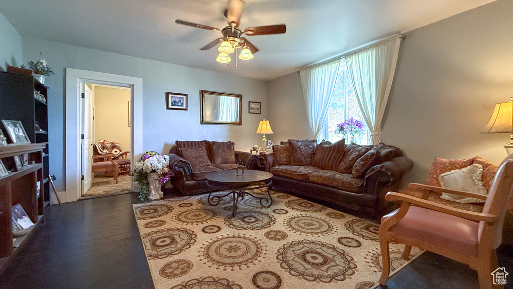 Photo 5 for MLS #2115520 at 185 W Main St