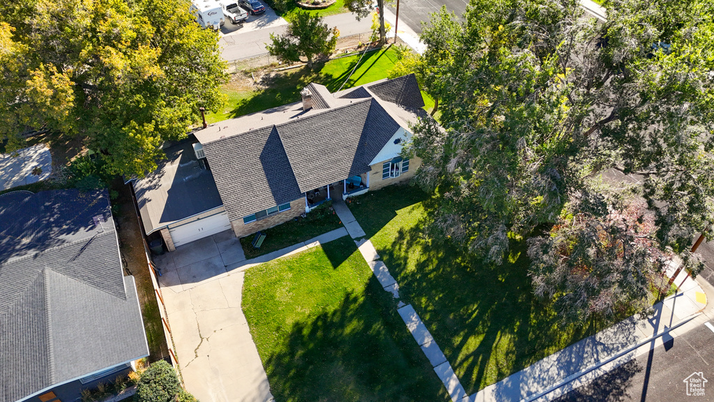 Photo 2 for MLS #2115520 at 185 W Main St