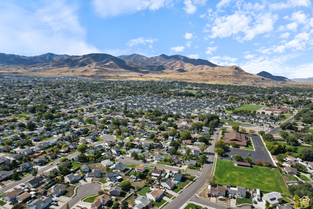 Photo 37 for MLS #2115528 at 2924 S Ropner Cir