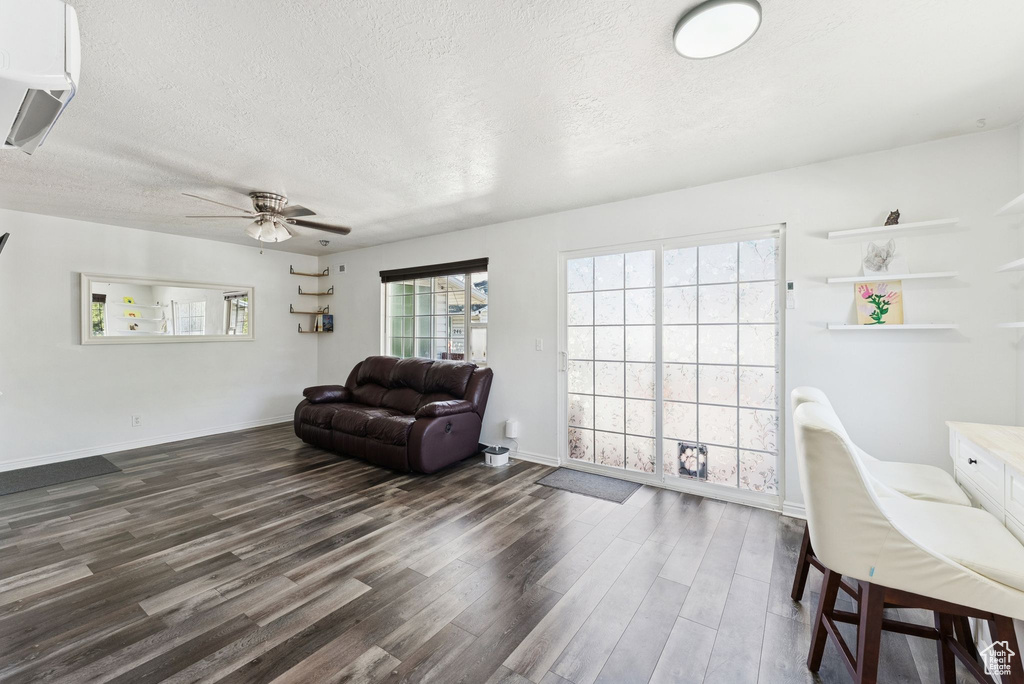 Photo 4 for MLS #2115529 at 258 W 400 North