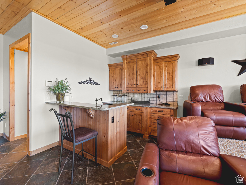 Photo 51 for MLS #2115531 at 101 Pelican Cir