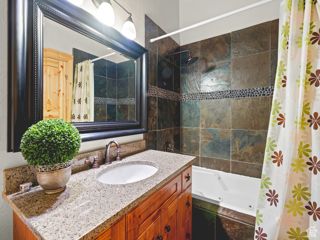 Photo 47 for MLS #2115531 at 101 Pelican Cir