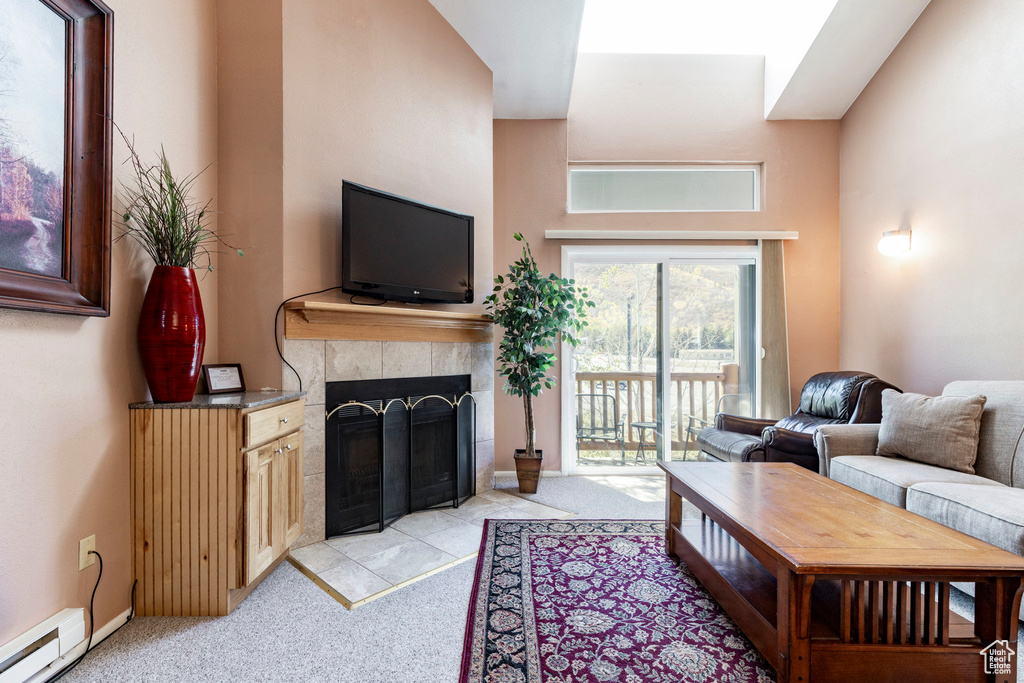 Photo 10 for MLS #2115533 at 1487 Woodside Ave #B301