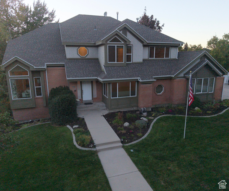 Photo 104 for MLS #2115537 at 22 Snowstar Ln