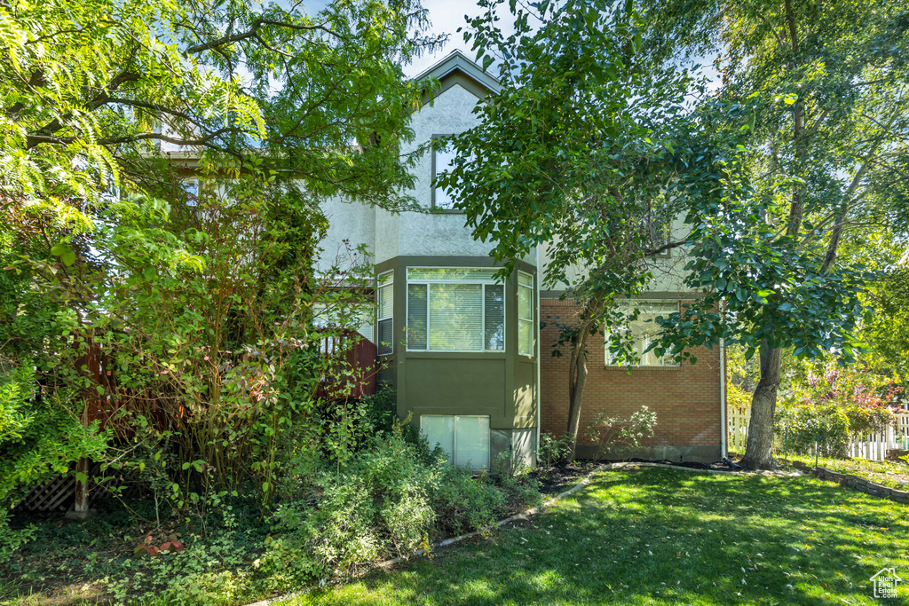 Photo 58 for MLS #2115537 at 22 Snowstar Ln