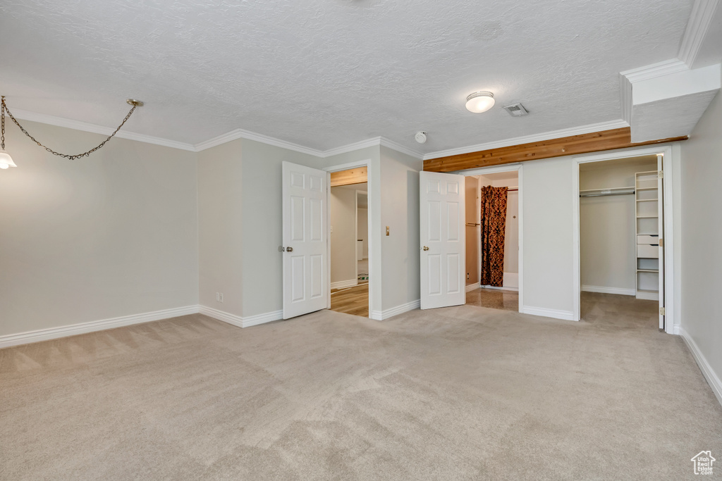 Photo 40 for MLS #2115537 at 22 Snowstar Ln