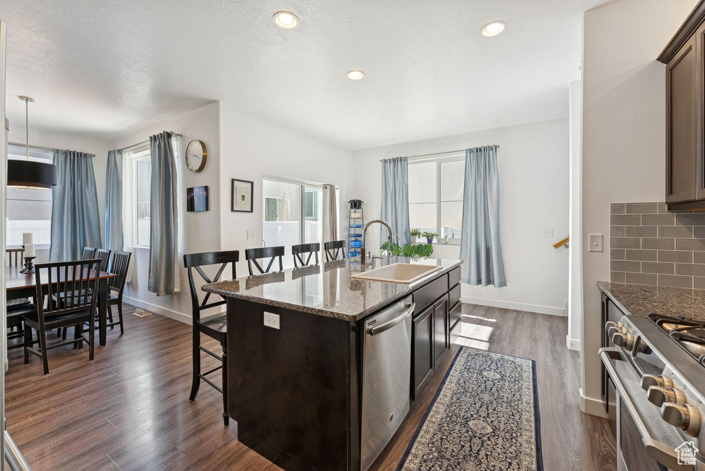 Photo 11 for MLS #2115538 at 5338 W Silver Clover Ln