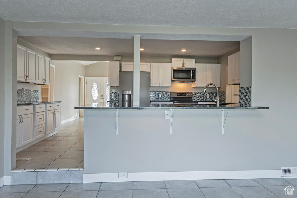 Photo 19 for MLS #2115540 at 410 S 600 West