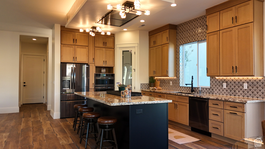 Photo 3 for MLS #2115560 at 1108 N Florence Cir
