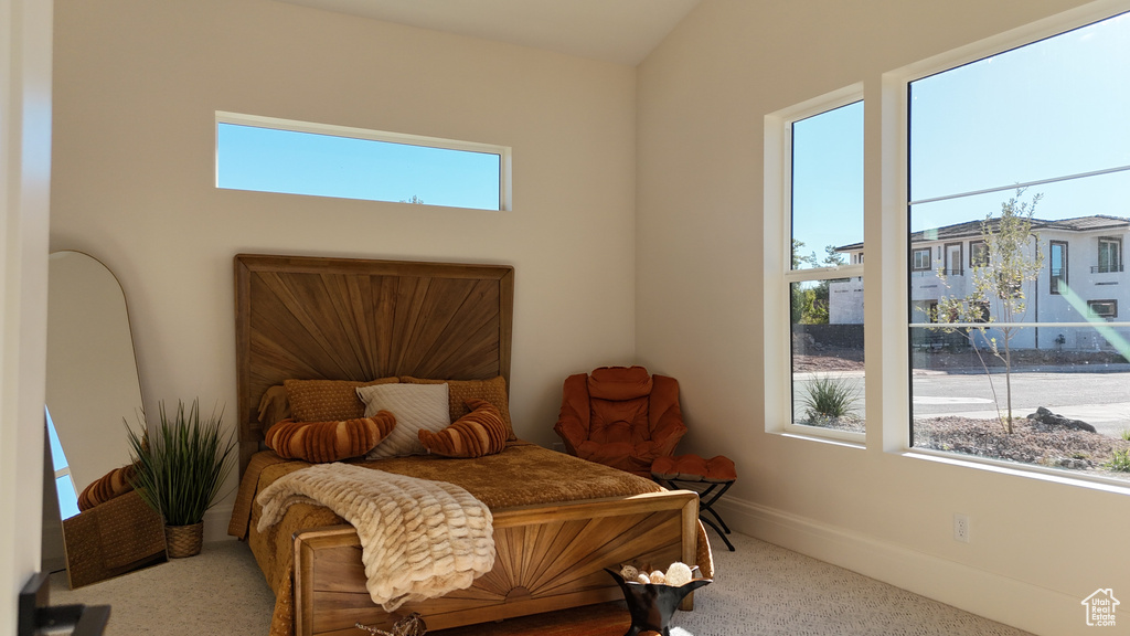 Photo 14 for MLS #2115560 at 1108 N Florence Cir