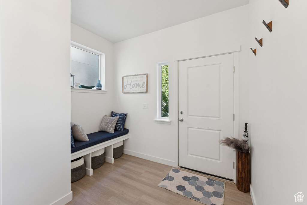 Photo 5 for MLS #2115568 at 1633 W Rockaway Ln