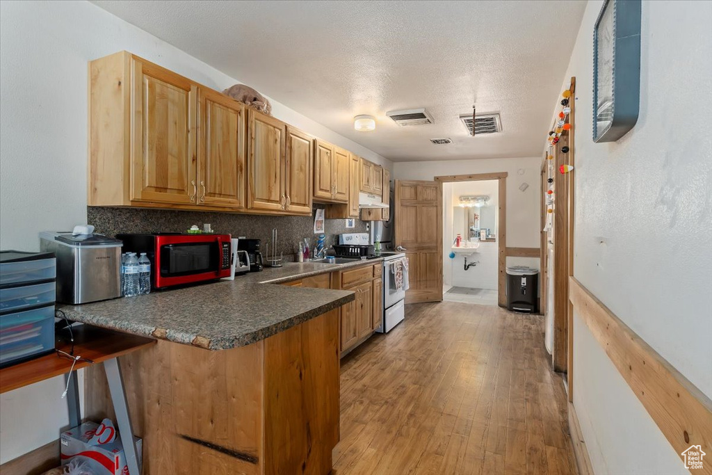 2754 W 3835 S West Valley City, UT 84119