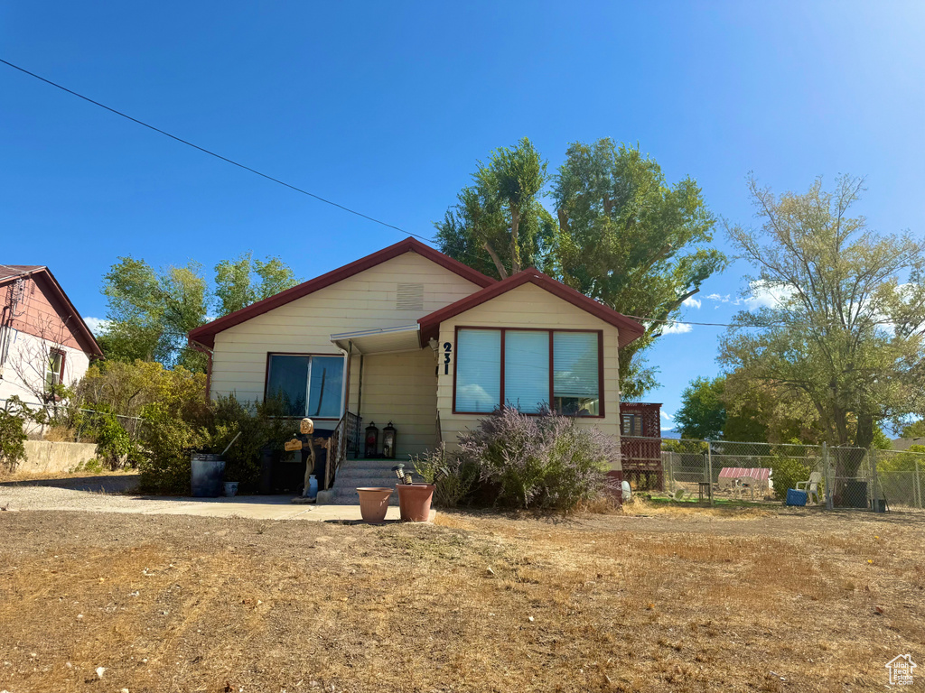 231 S 100 E Gunnison, UT 84634