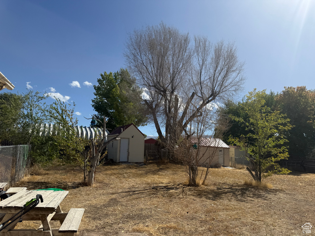 231 S 100 E Gunnison, UT 84634