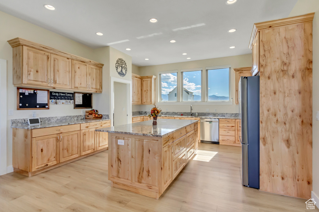 Photo 27 for MLS #2115573 at 50 Pier Pl #201