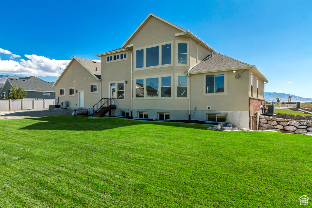 Photo 8 for MLS #2115573 at 50 Pier Pl #201