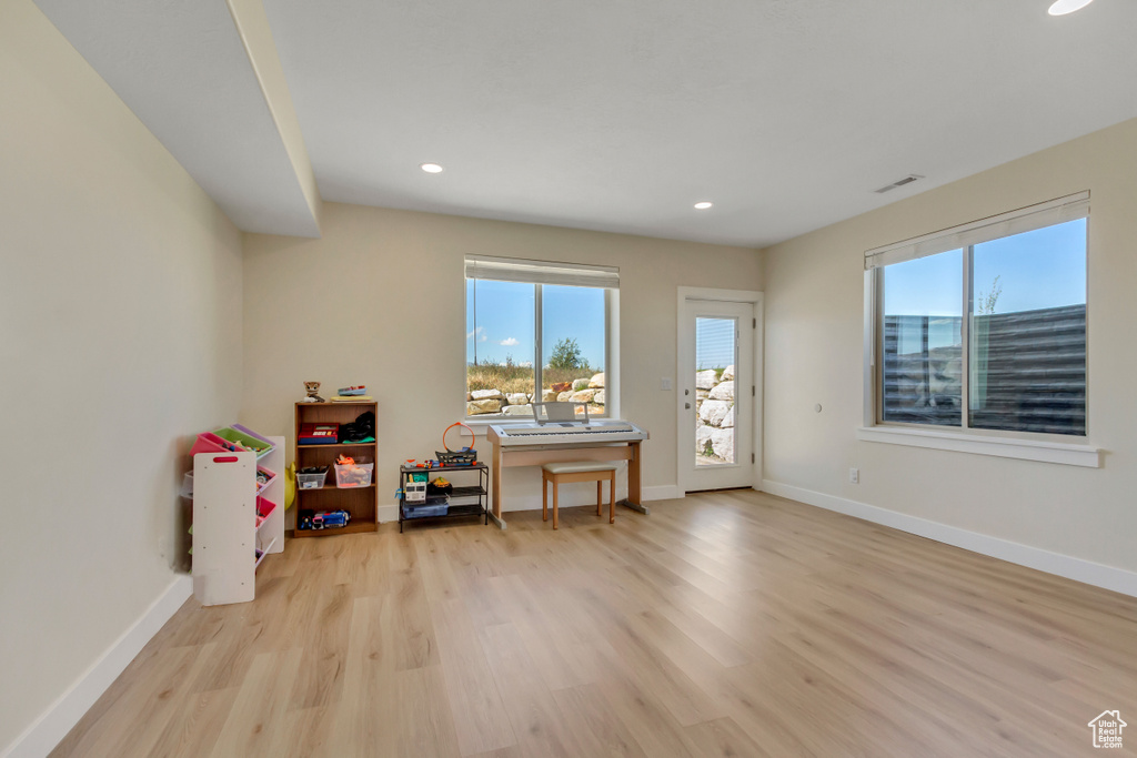 Photo 57 for MLS #2115573 at 50 Pier Pl #201