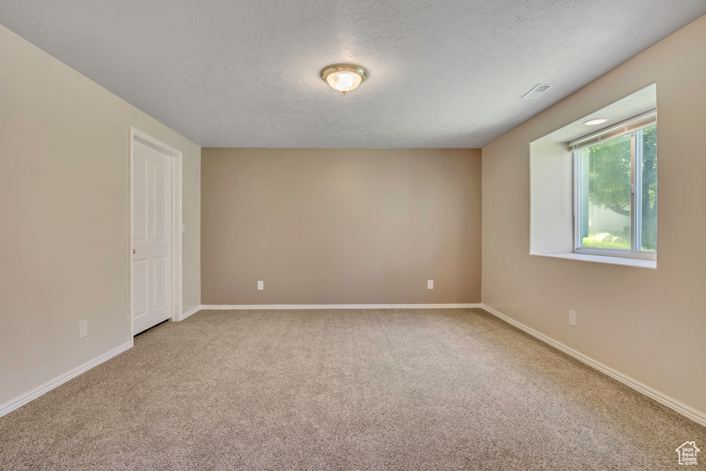 Photo 44 for MLS #2115577 at 1267 E Hickenlooper Way