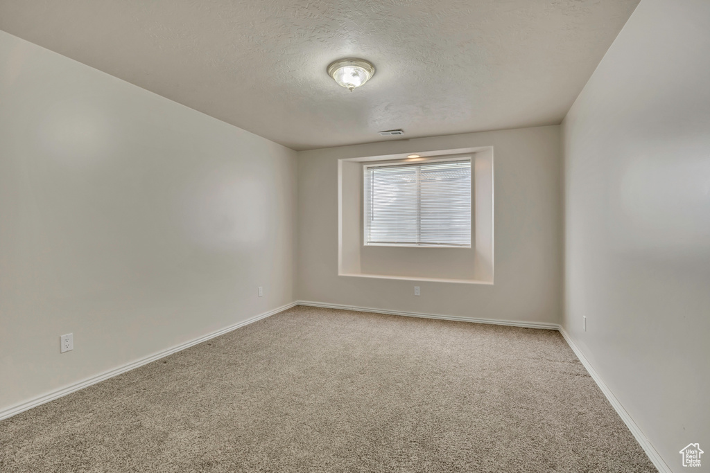 Photo 39 for MLS #2115577 at 1267 E Hickenlooper Way