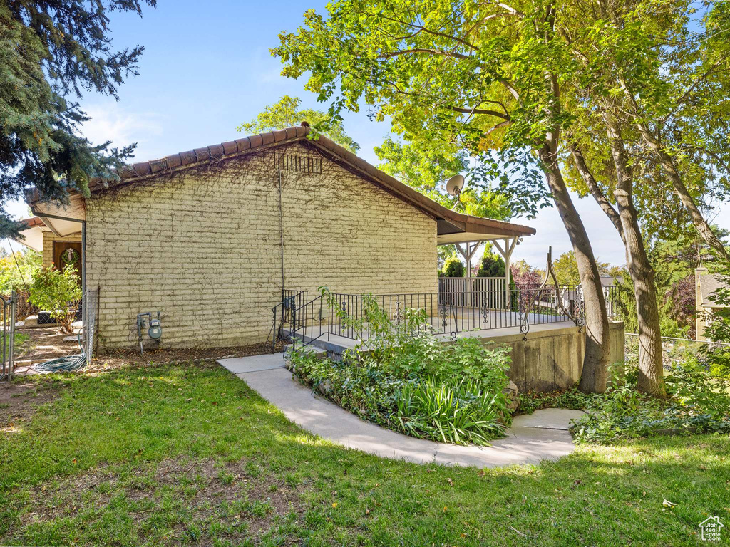Photo 34 for MLS #2115579 at 572 S 880 West