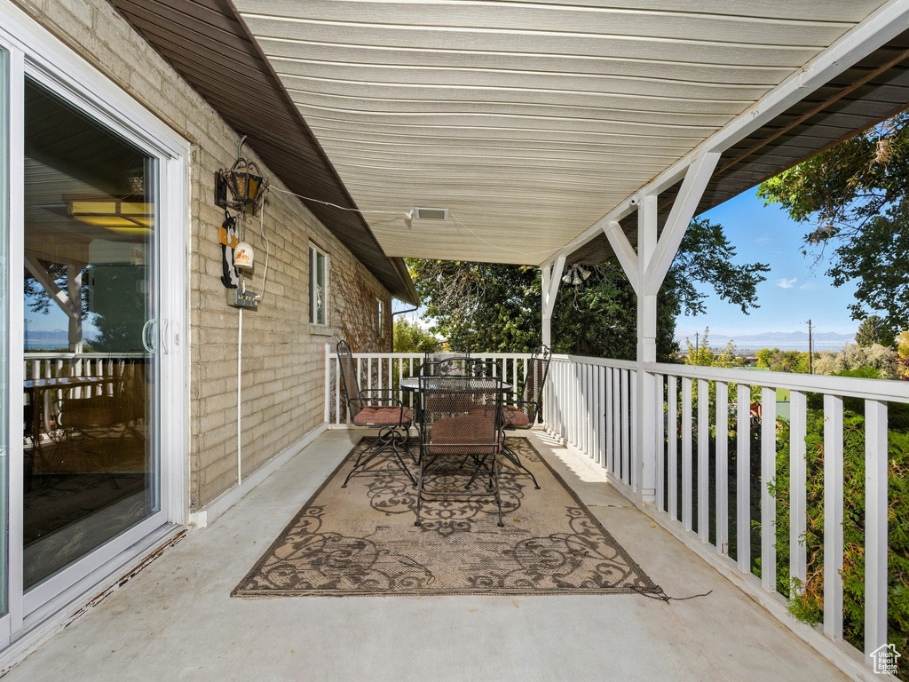 Photo 30 for MLS #2115579 at 572 S 880 West