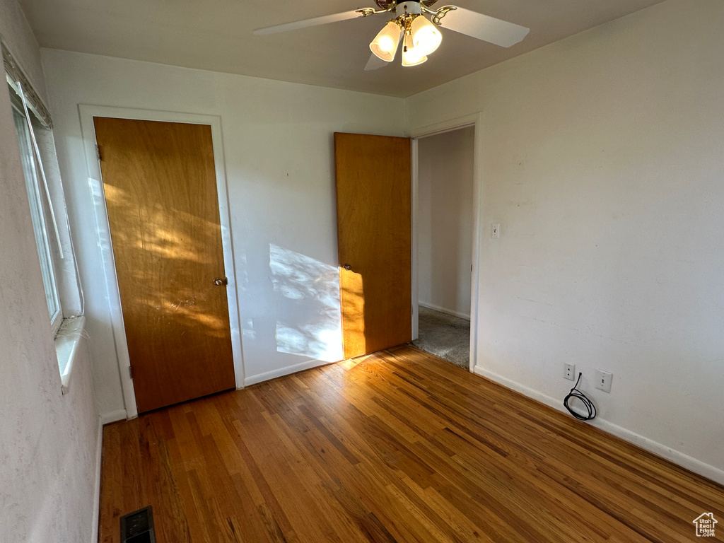 Photo 16 for MLS #2115580 at 1048 Elm