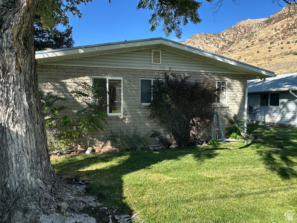 Photo 37 for MLS #2115580 at 1048 Elm
