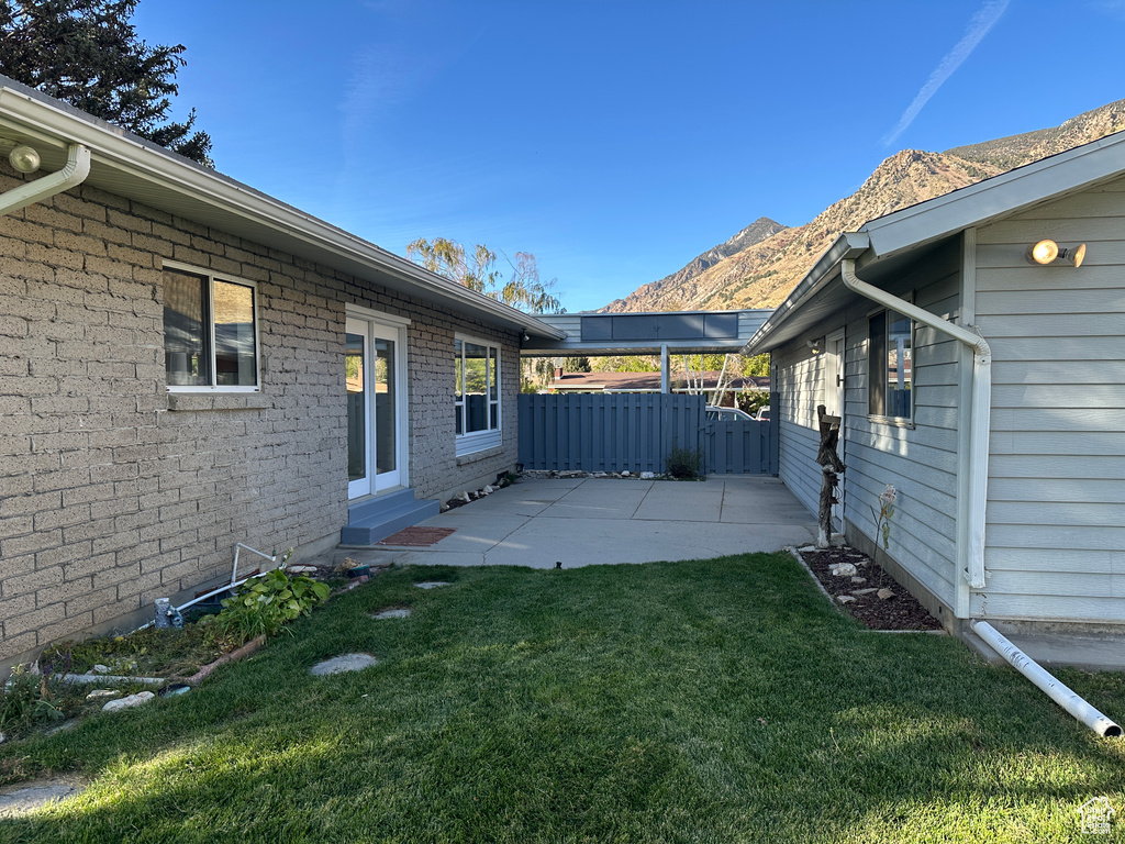 Photo 34 for MLS #2115580 at 1048 Elm