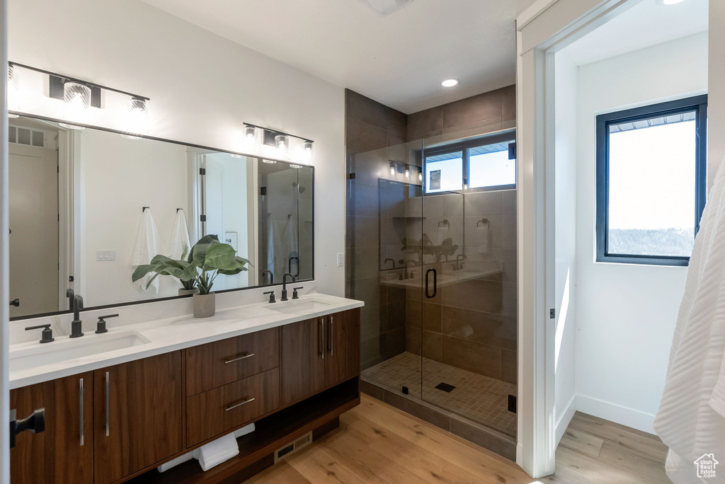 Photo 18 for MLS #2115581 at 6560 N Wolf Creek Dr #5D