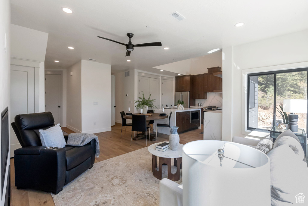 Photo 6 for MLS #2115581 at 6560 N Wolf Creek Dr #5D