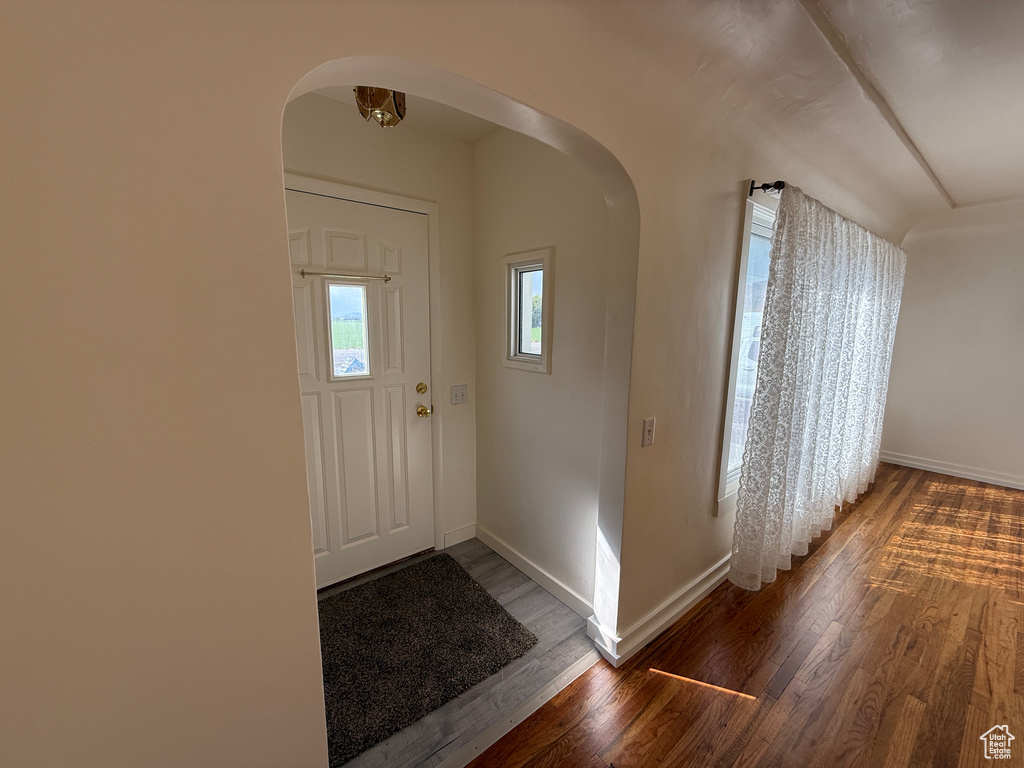 Photo 2 for MLS #2115582 at 10230 W 11200 North