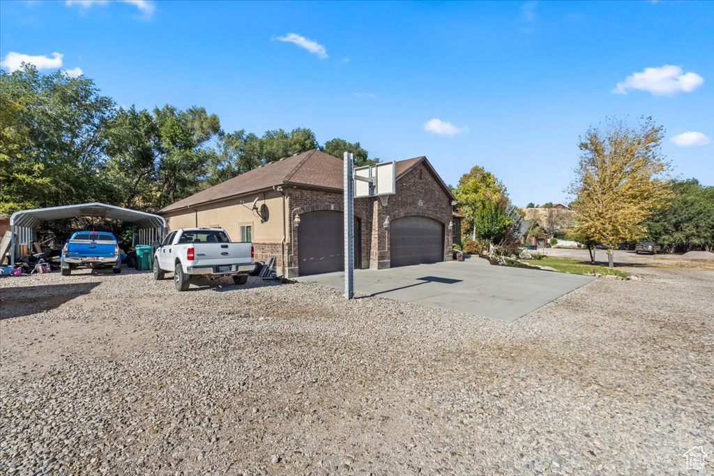 1586 W ROCK HOLLOW DR Bluffdale, UT 84065